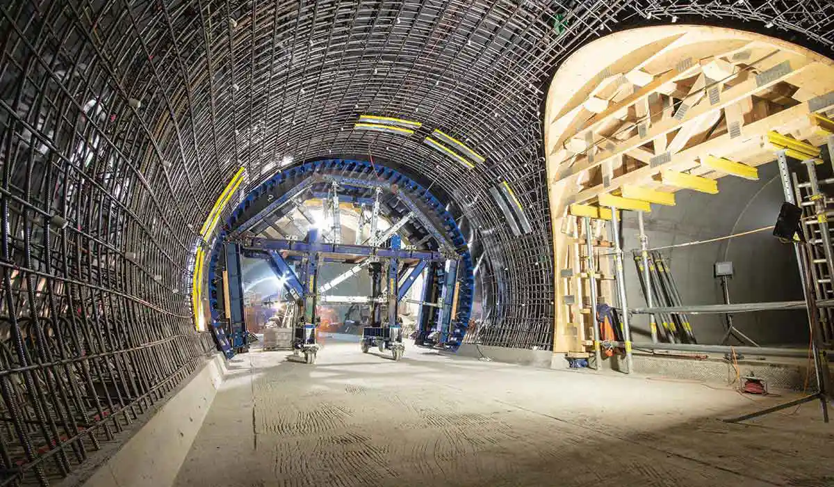 tunnel formwork carriage