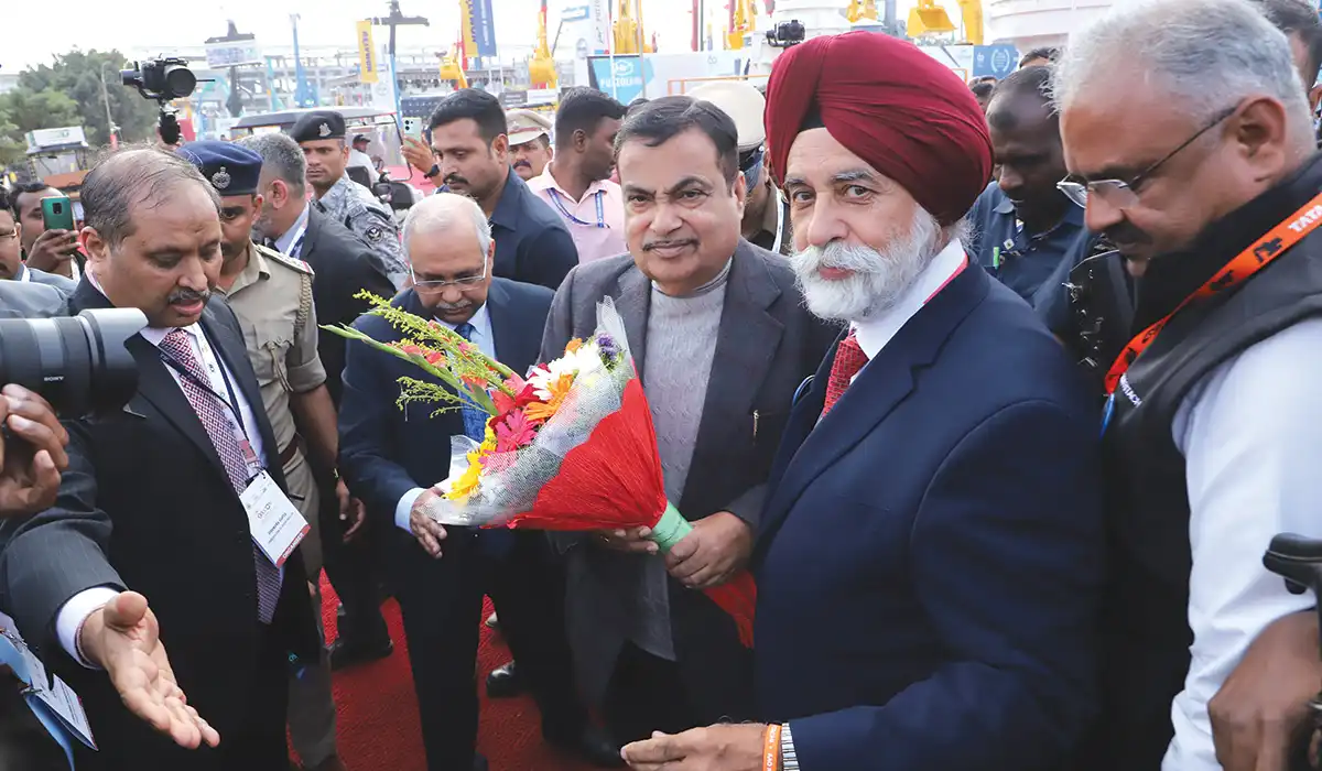 Tata Hitachi displayed technologically advanced futuristic electric machines