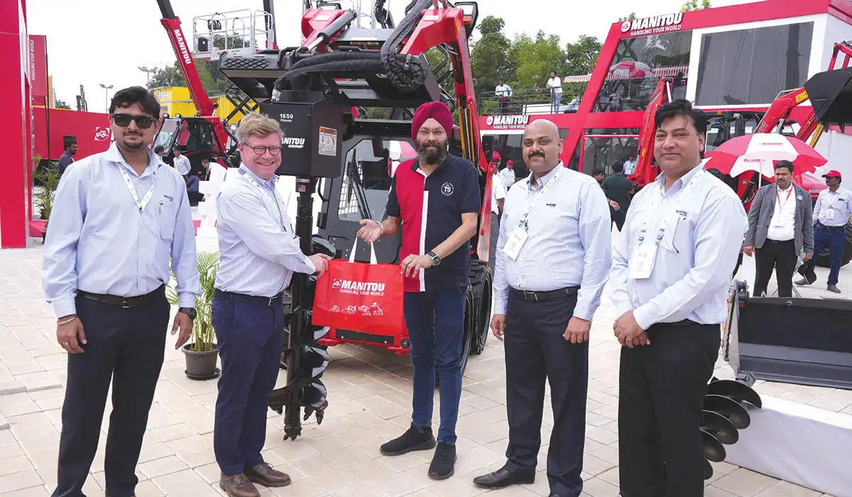 showcased its backhoe loader, telehandler, and skid steer loader