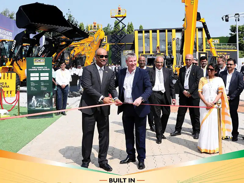 The JCB 3DX hydrogen machine