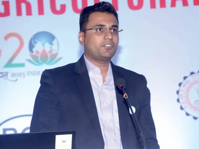 Bullwork's smart system does tasks like guiding on construction sites