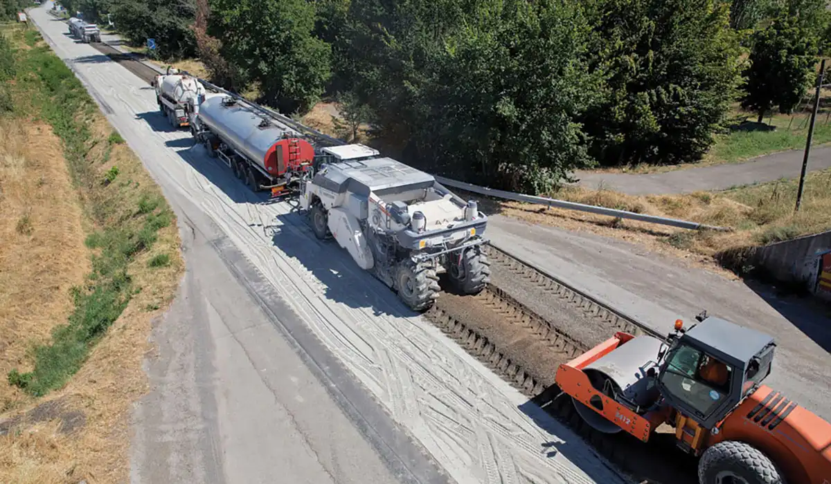 Cold Recycling of Bituminous Pavements