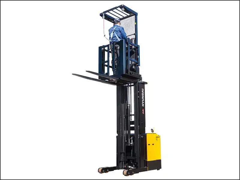 HD Hyundai’s forklift range is purpose-built for maximizing uptime