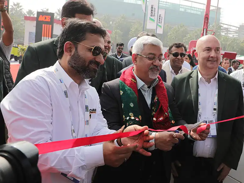 CASE, a leading brand of CNH