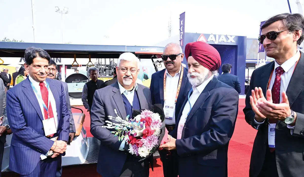 Sandeep Singh Tata Hitachi Launches CEV 5 Wheel Loader