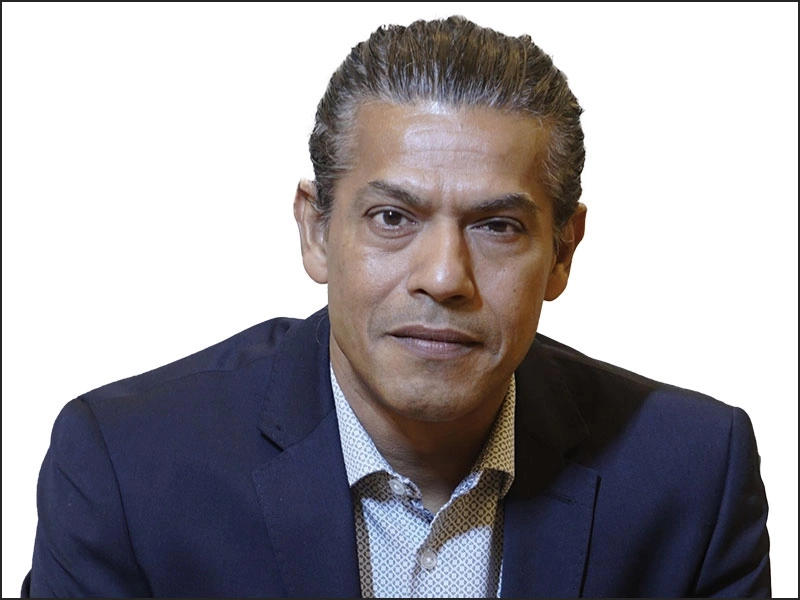 Founder and CEO of VDart