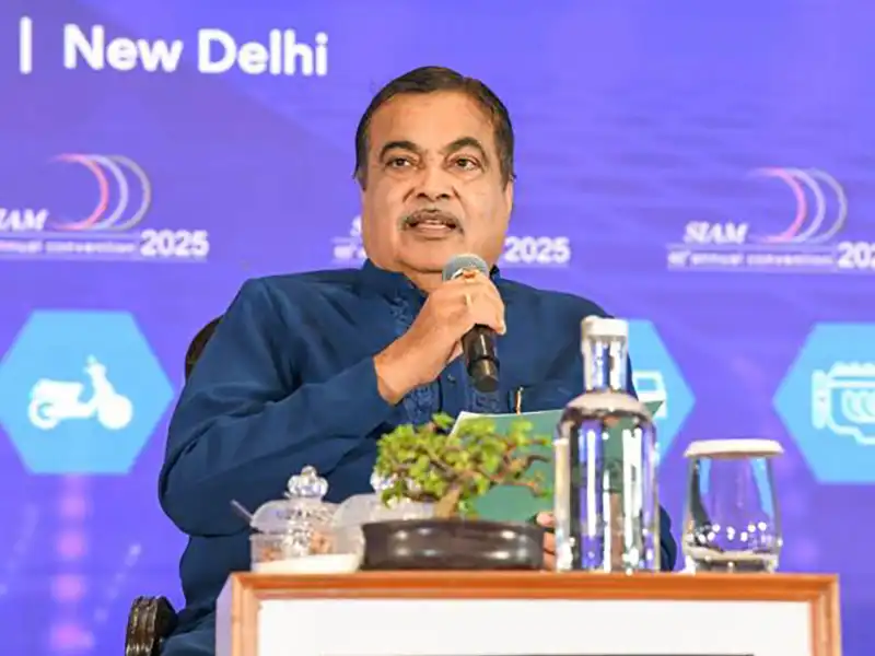 Shri-Nitin-Gadkari-SIAM